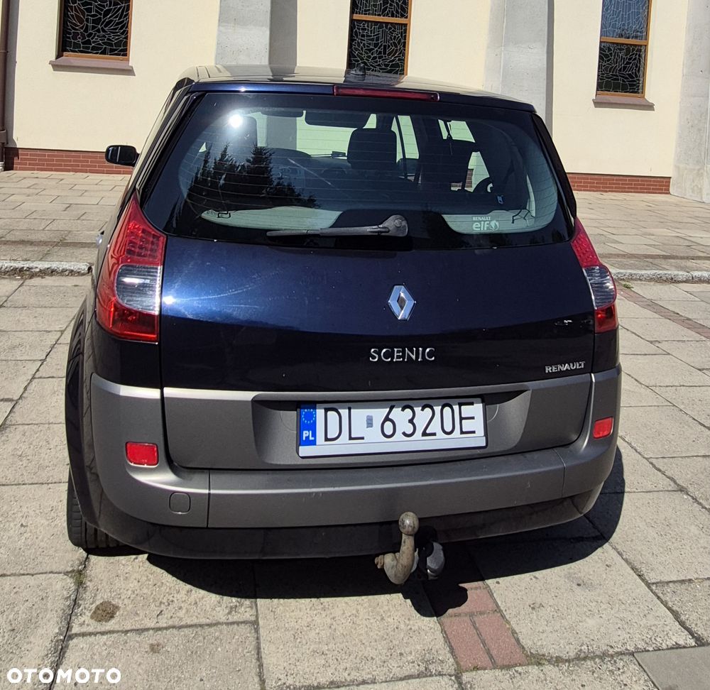 Renault Scenic 1.6 16V Confort Privilege - 4