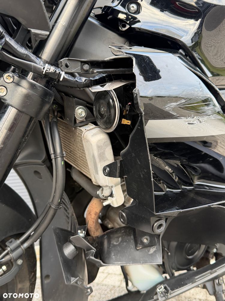 Yamaha YZF - 7