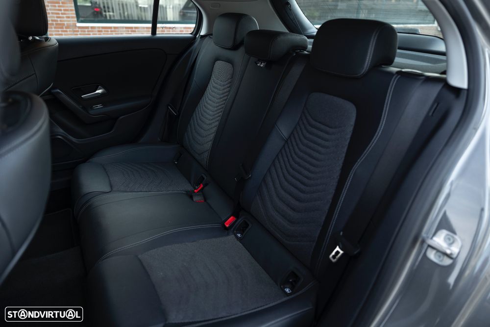 Mercedes-Benz A 200 Standard - 20