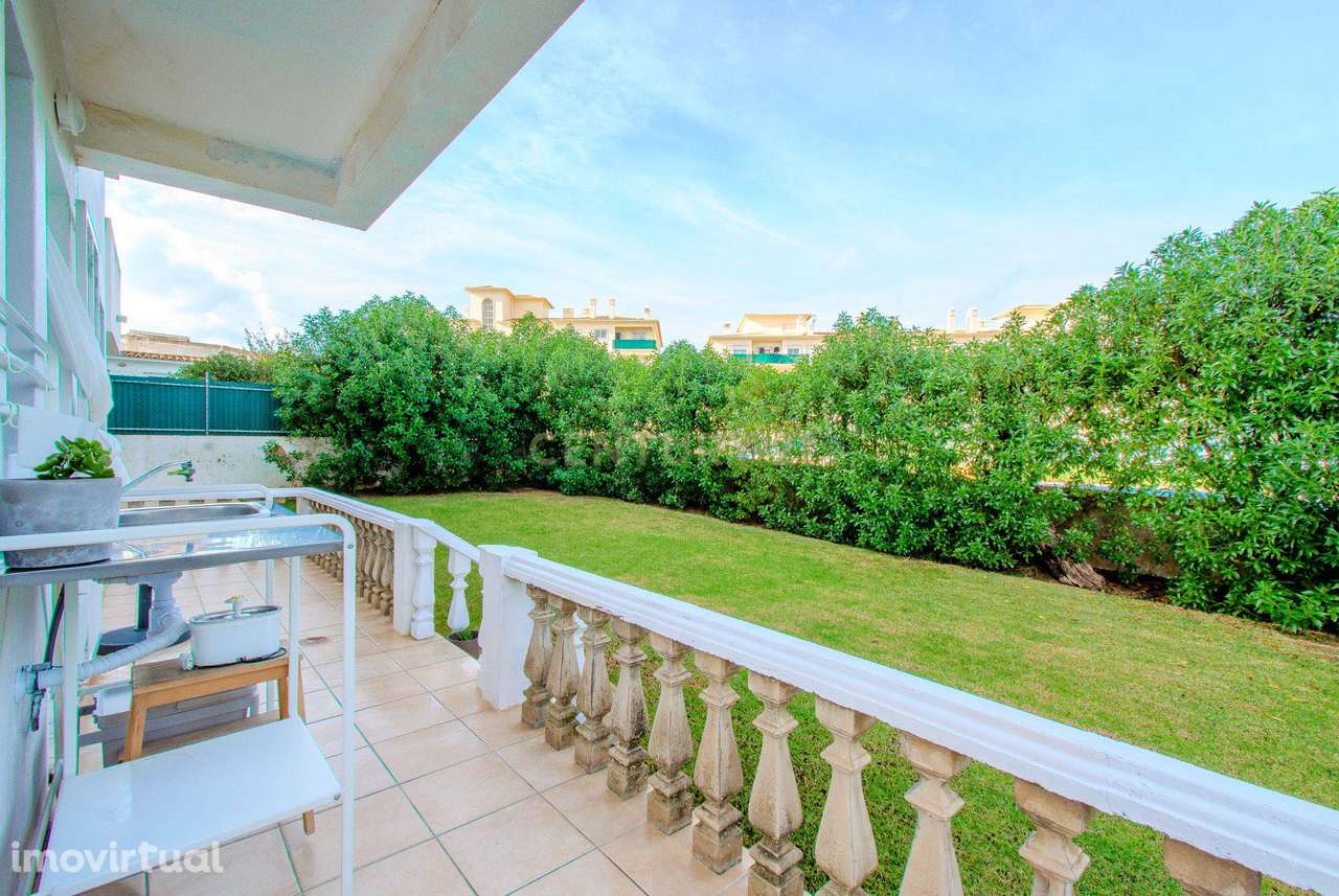 Apartamento T2 Renovado em Albufeira - Grande imagem: 2/23