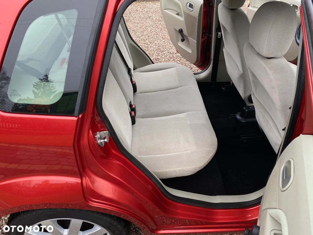 Ford Fiesta 1.4 Ghia - 38