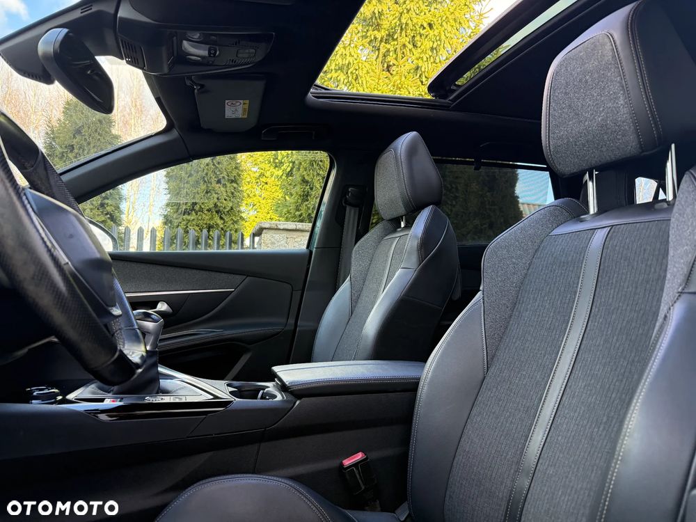 Peugeot 5008 - 15