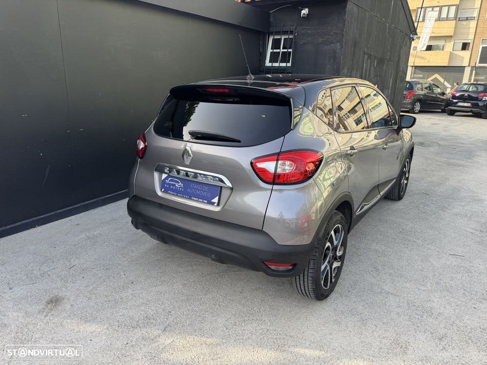 Renault Captur 0.9 TCE Exclusive - 4