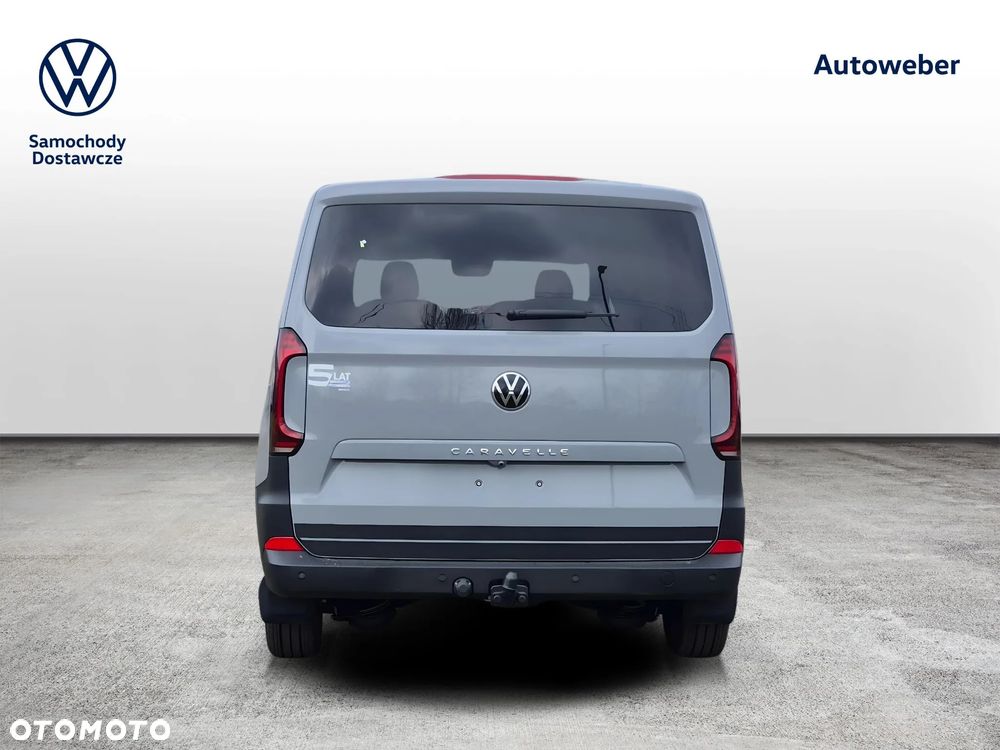 Volkswagen Caravelle - 4