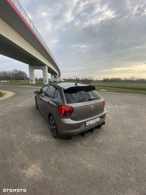 Volkswagen Polo 2.0 TSI GTI DSG - 2
