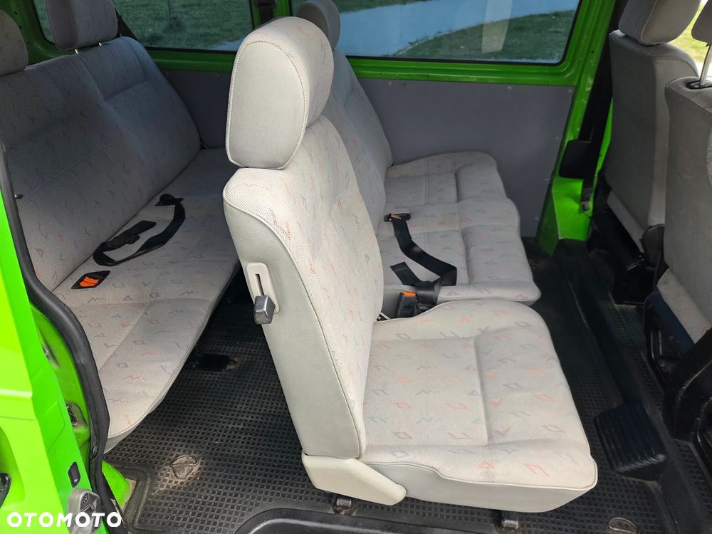 Volkswagen Transporter L - 11