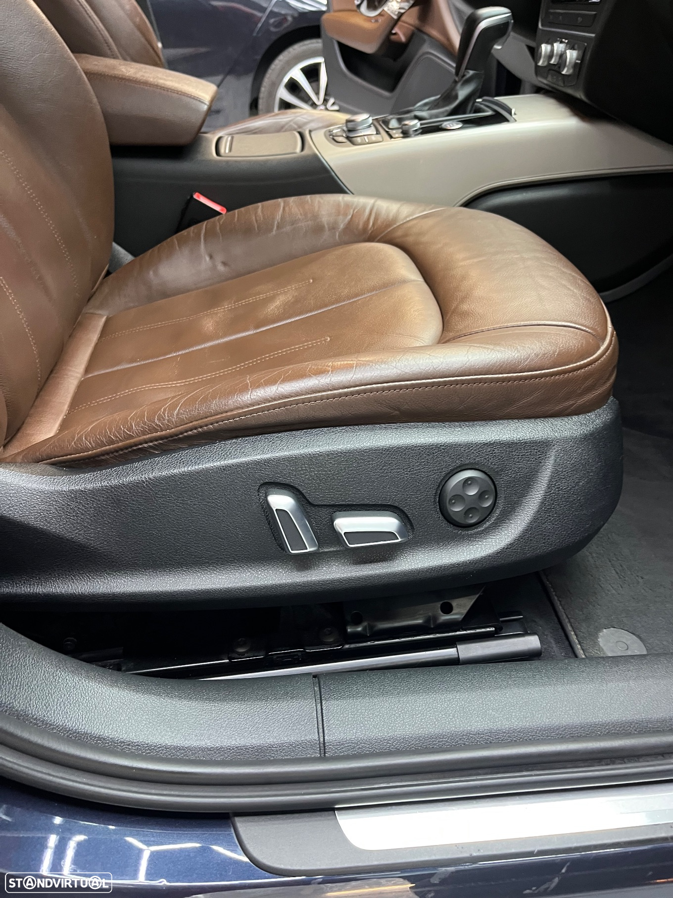 Audi A6 Avant 2.0 TDi Business Line Sport S tronic - 38