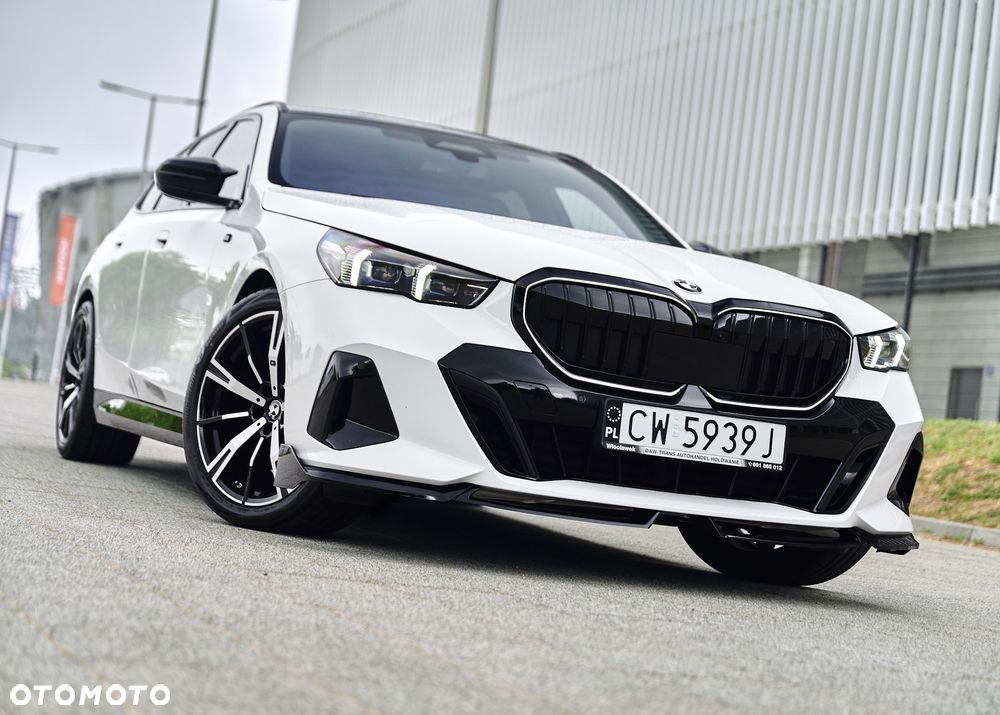 BMW Seria 5 520d xDrive - 1