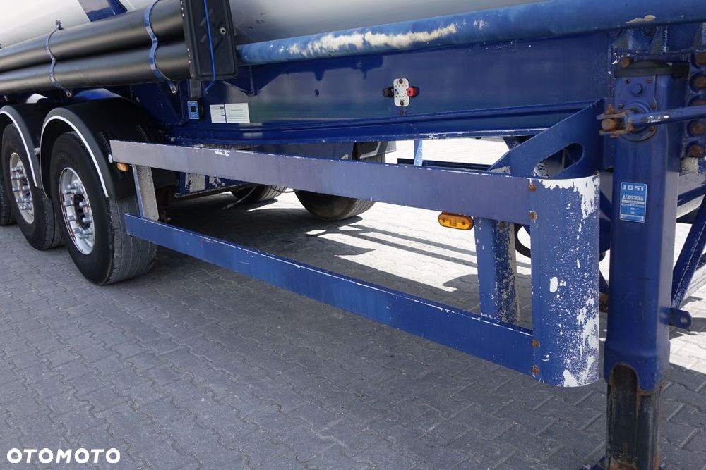 Spitzer EUROVRAC / SILOS 60m3 / ROZŁADUNEK GRAWITACYJNY / SAF / ALUMINIOWE FELGI - 15