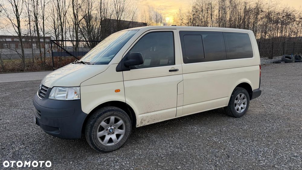 Volkswagen Caravelle L1 - 4