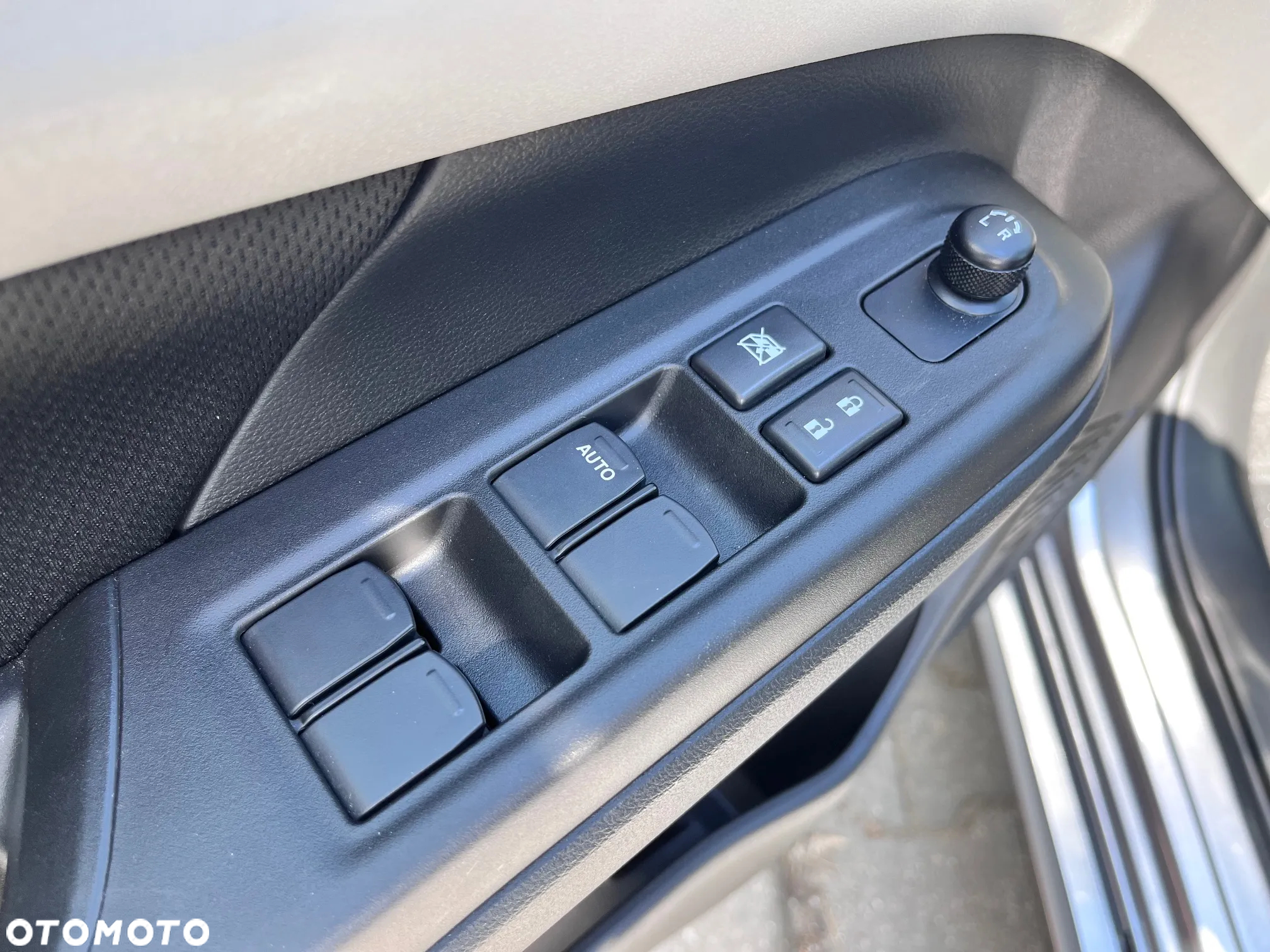 Suzuki Swift - 17