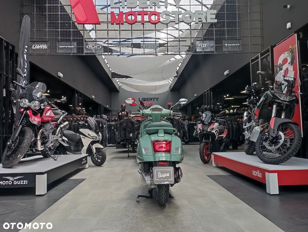 Vespa GTS - 6