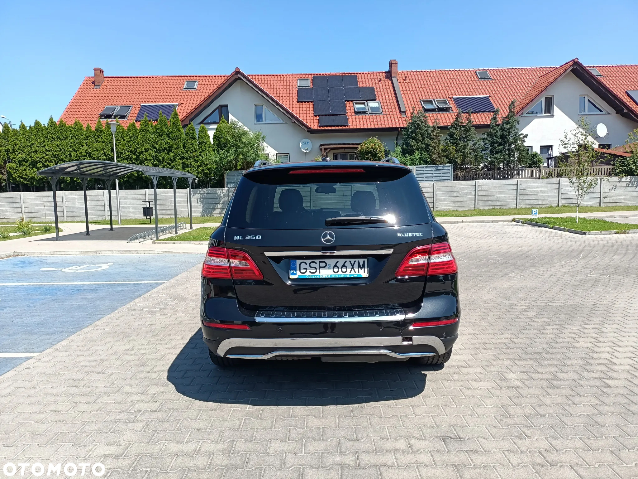 Mercedes-Benz ML 350 BlueTec 4-Matic - 6