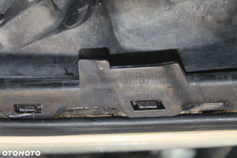 Subaru Forester SG LIFT 05 > 08 Lampa Przód Prawa / Lewa Oryginał Europa - 11