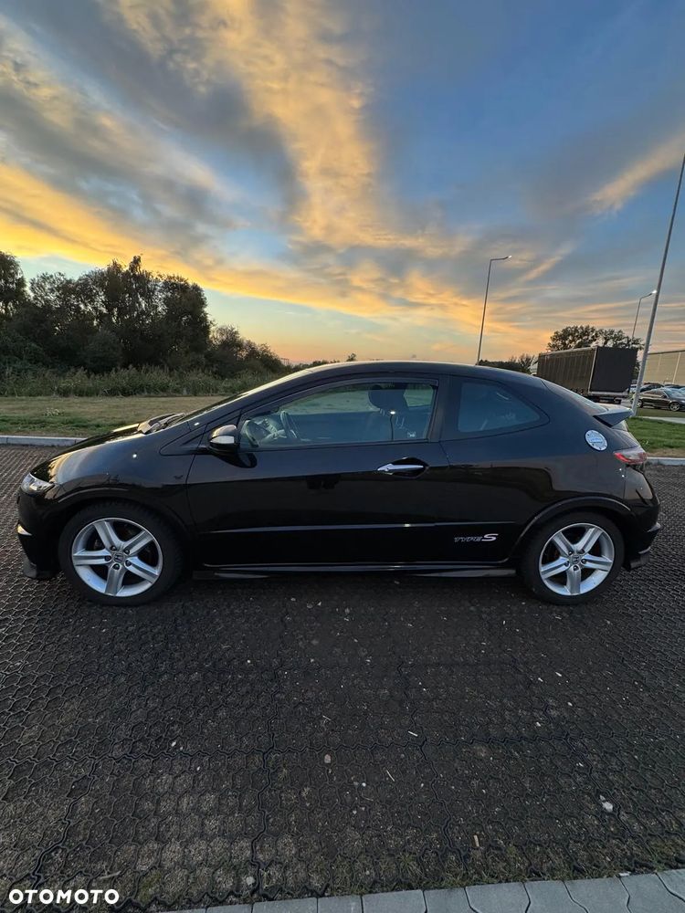 Honda Civic 2.2i-CTDi TypeS + - 3