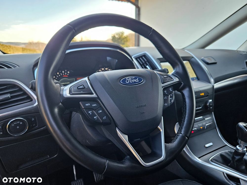 Ford Galaxy 2.0 TDCi Titanium - 29