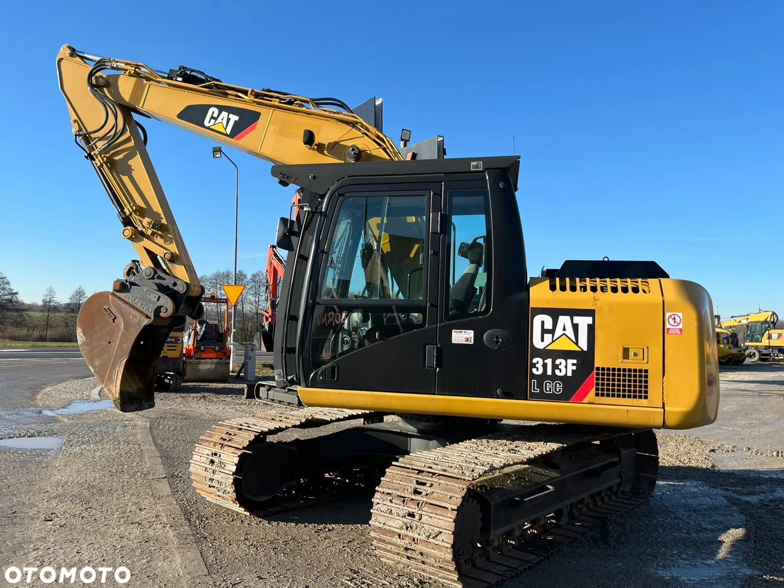Caterpillar 313FLG - 16
