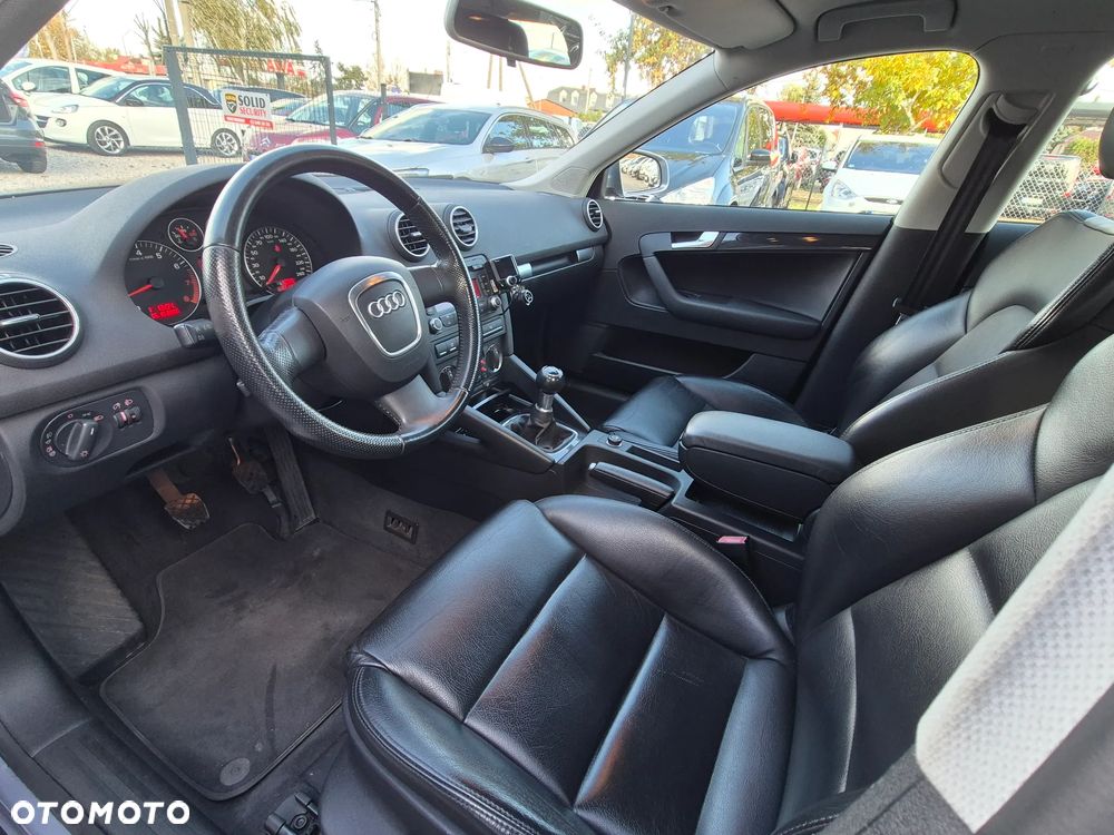 Audi A3 Sportback - 26