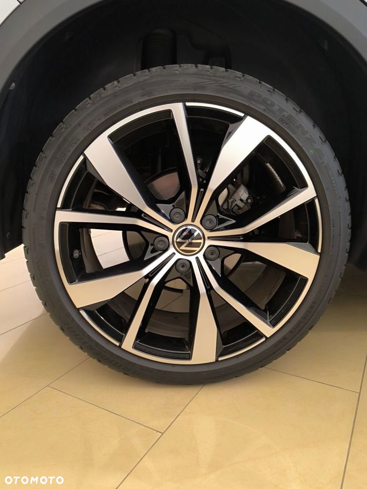 Volkswagen T-Roc 1.5 TSI R-Line DSG - 39