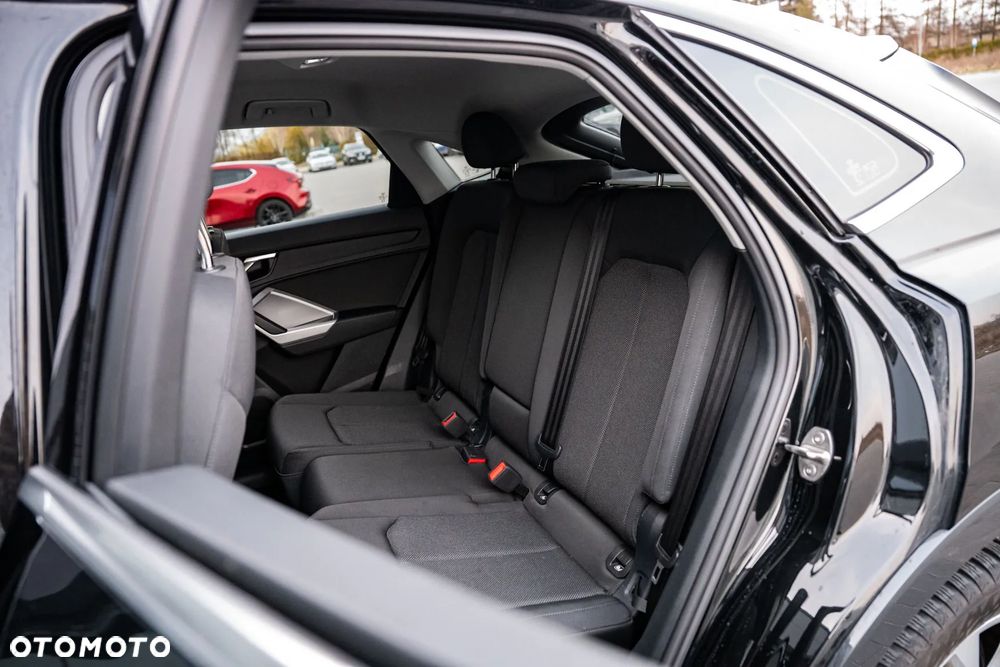 Audi Q3 35 TFSI S line S tronic - 23