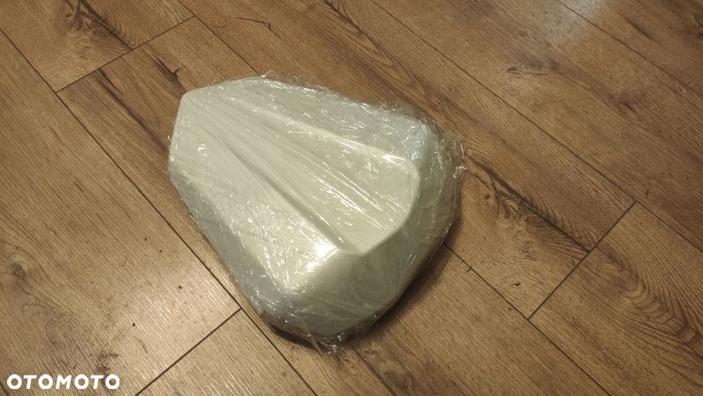 EU NAKŁADKA SIEDZENIA TYŁ YAMAHA R6 RJ11 RJ15 - 1