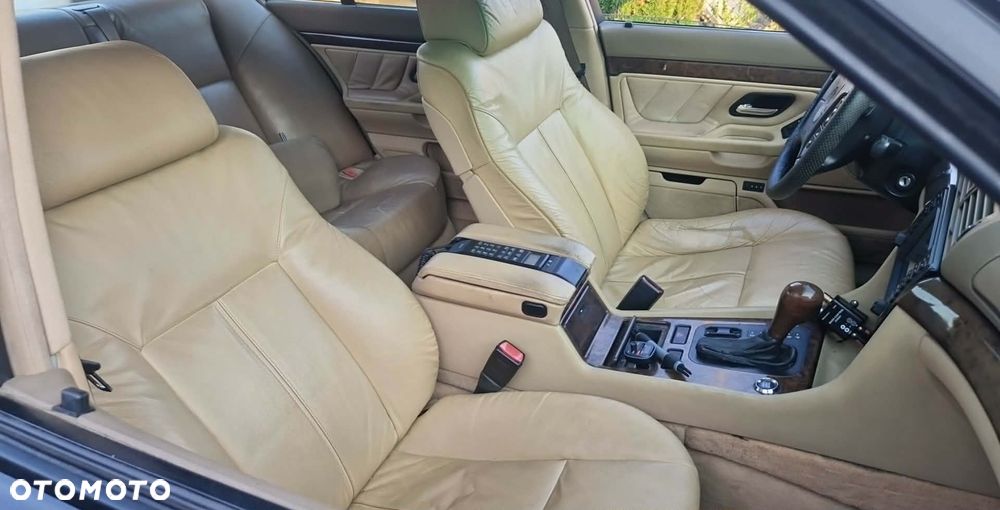 BMW Seria 7 - 14