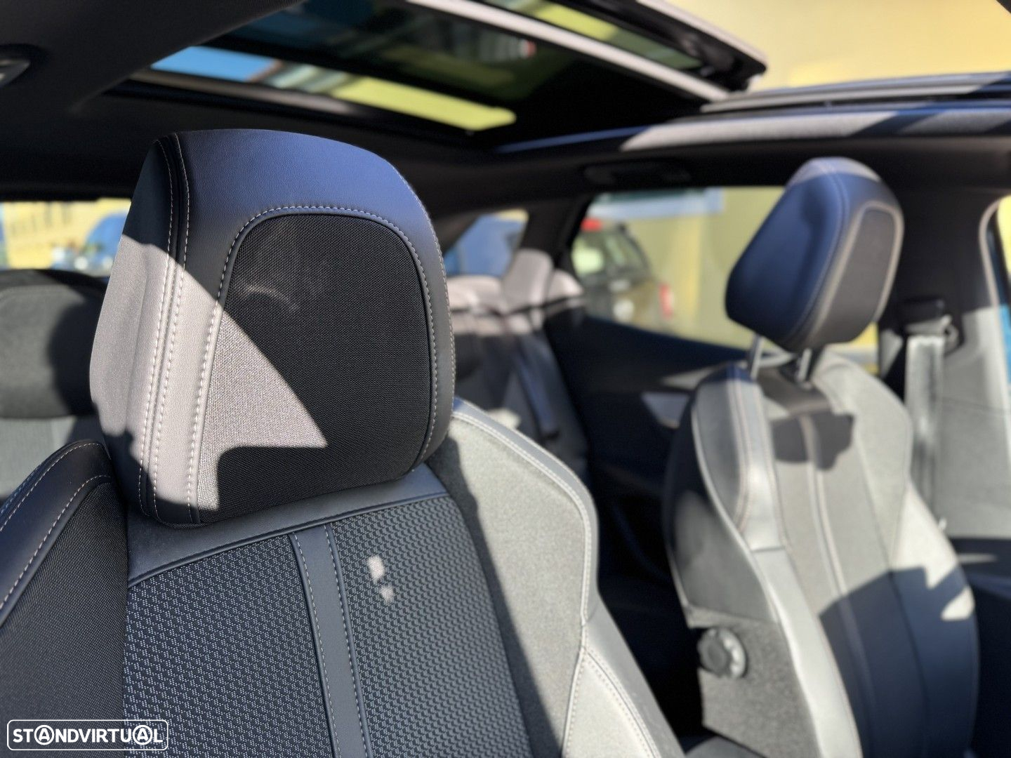 Peugeot 3008 1.2 PureTech GT Pack EAT8 - 13