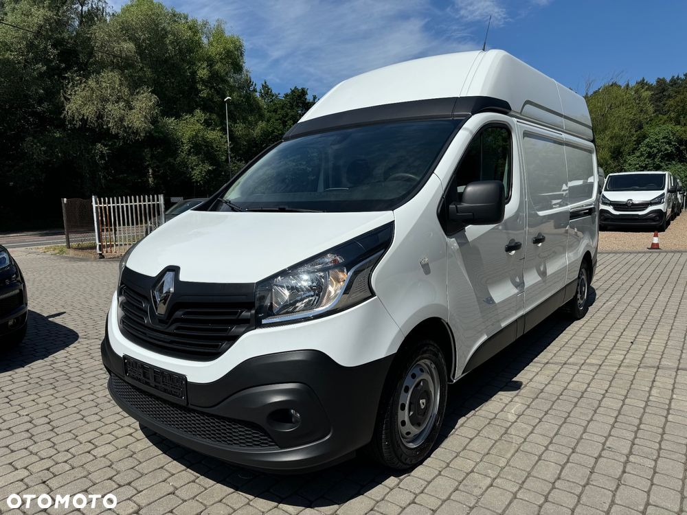 Renault Trafic - 1