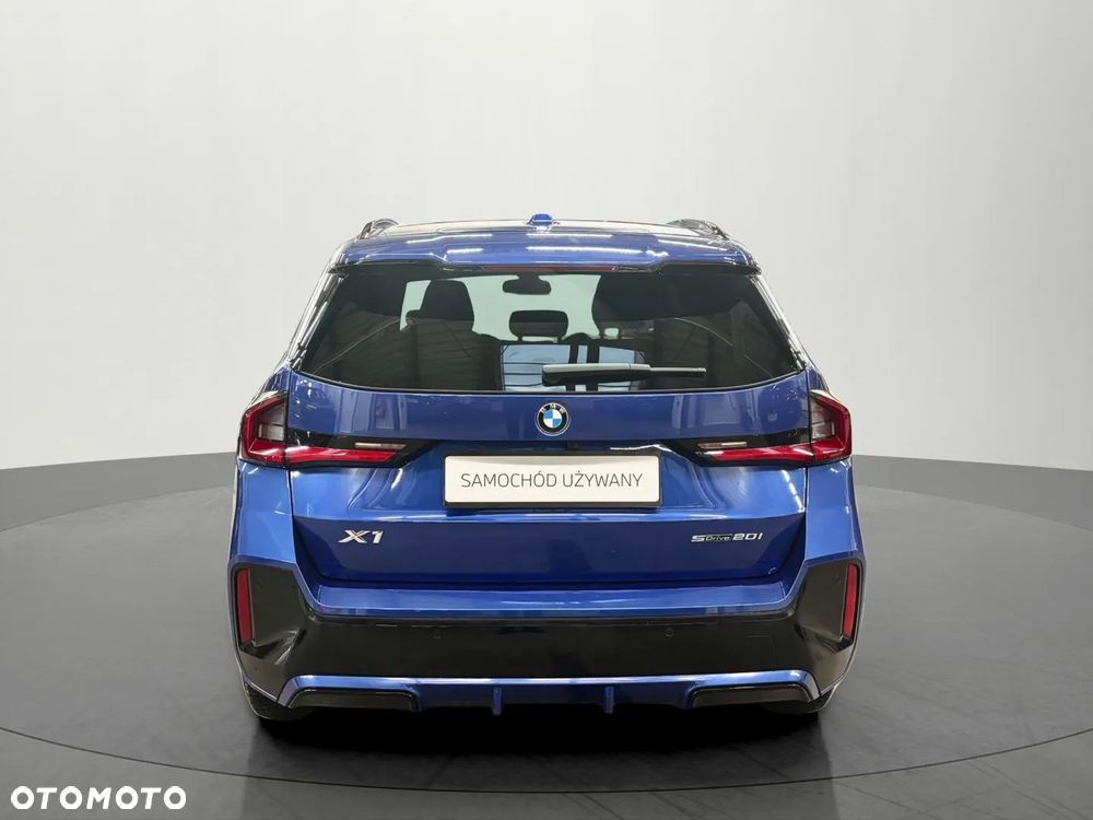BMW X1 sDrive20i M Sport - 5