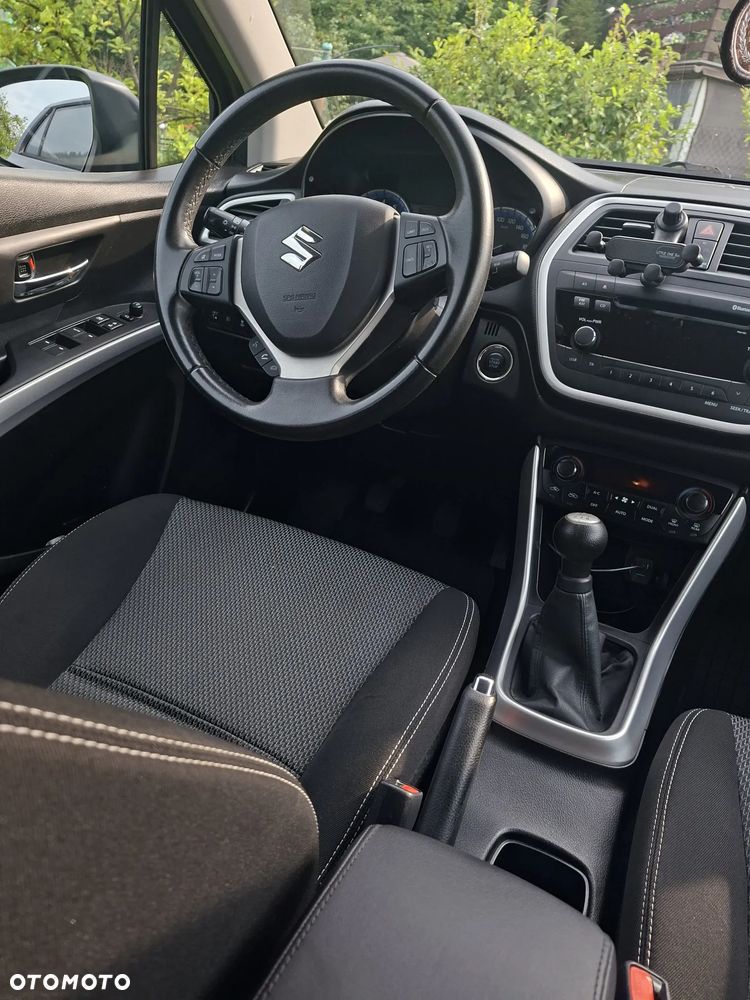 Suzuki SX4 1.6 Premium - 9