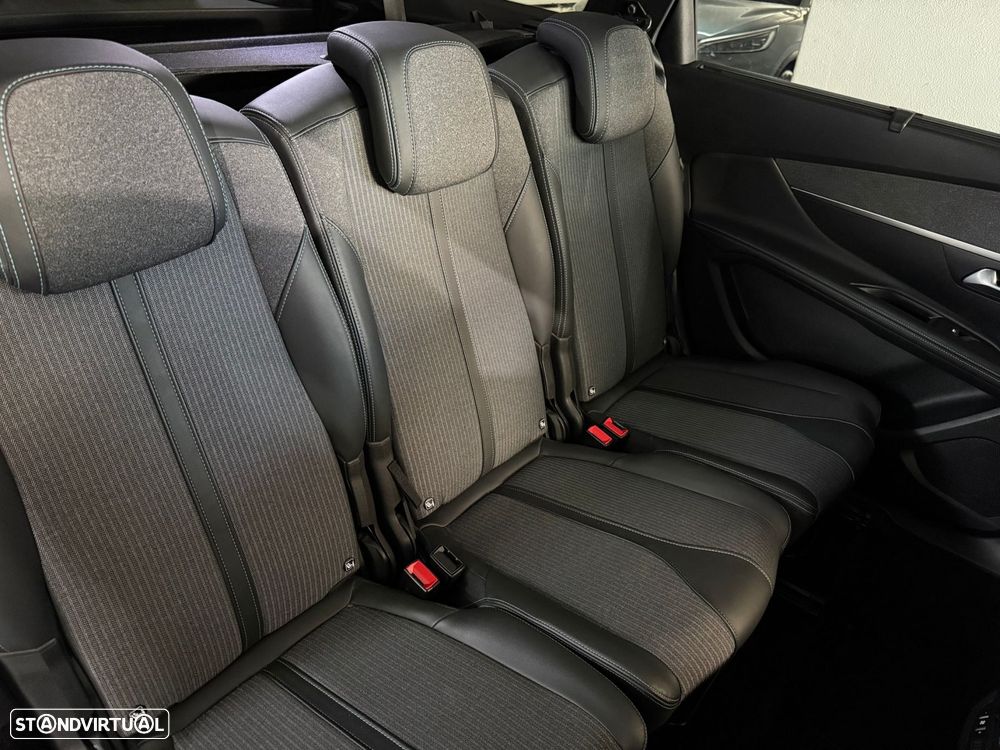 Peugeot 5008 1.5 BlueHDi Allure EAT8 - 15