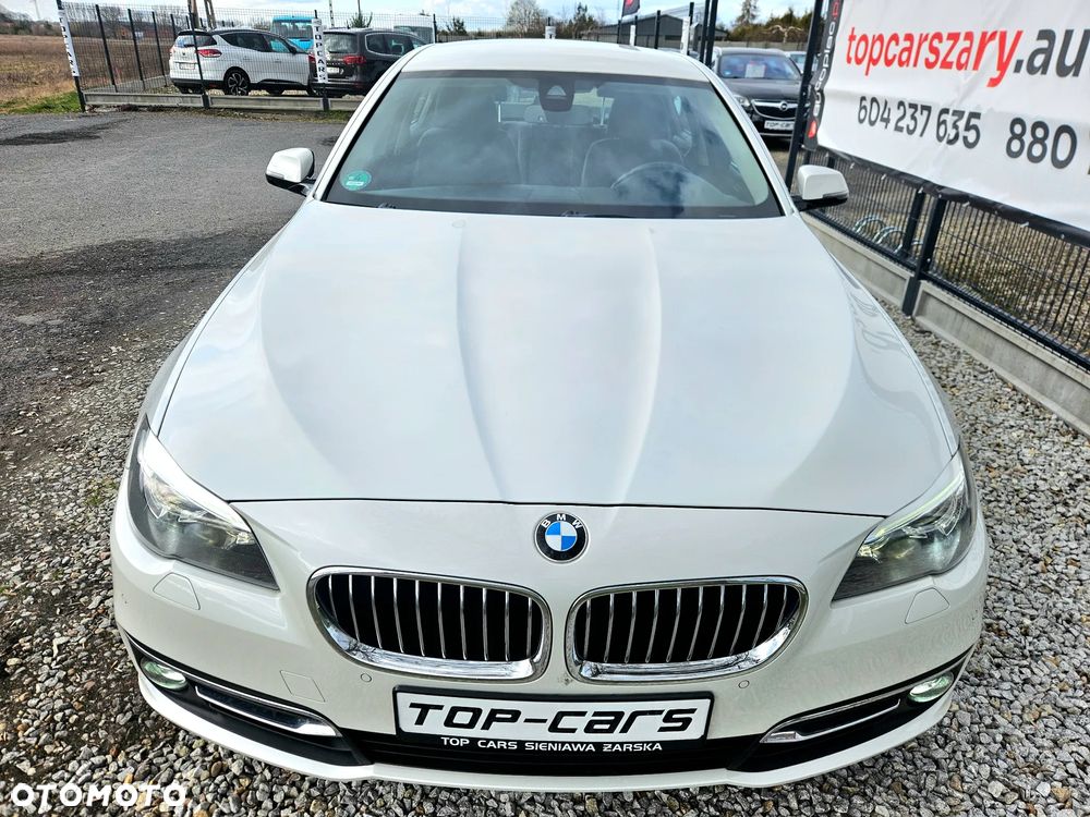 BMW Seria 5 520d Luxury Line - 9
