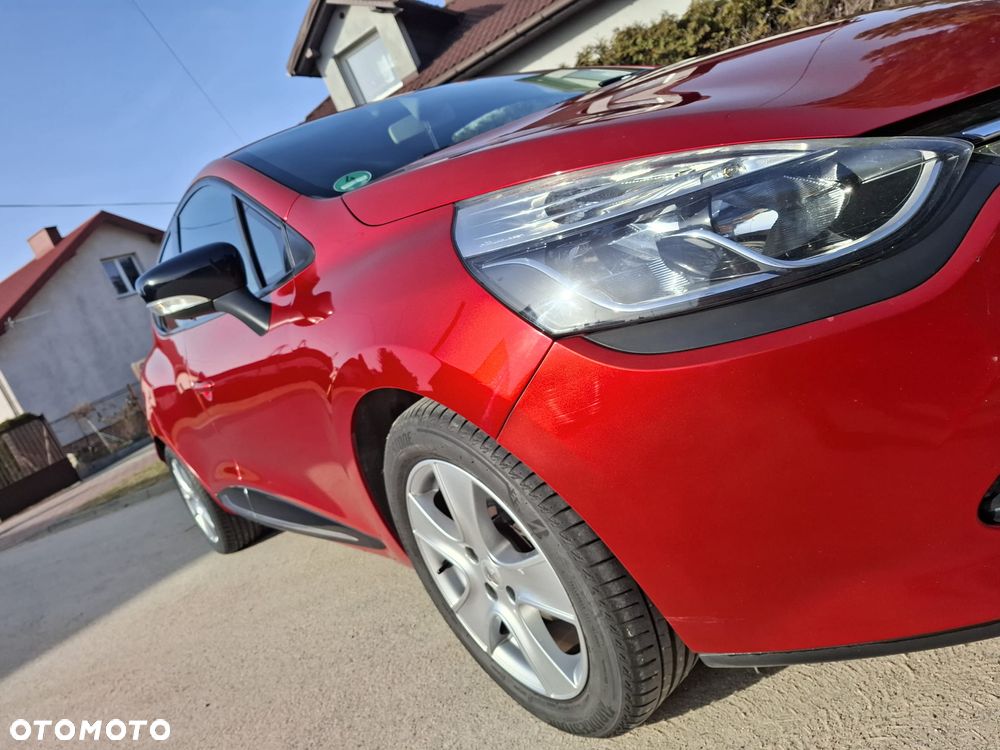 Renault Clio - 8