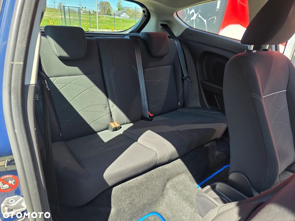Ford Fiesta 1.25 Trend - 10