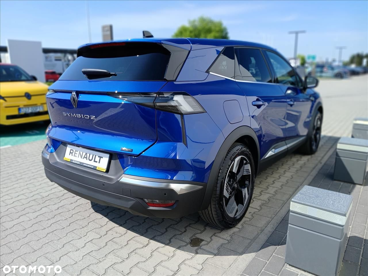 Renault Symbioz - 5