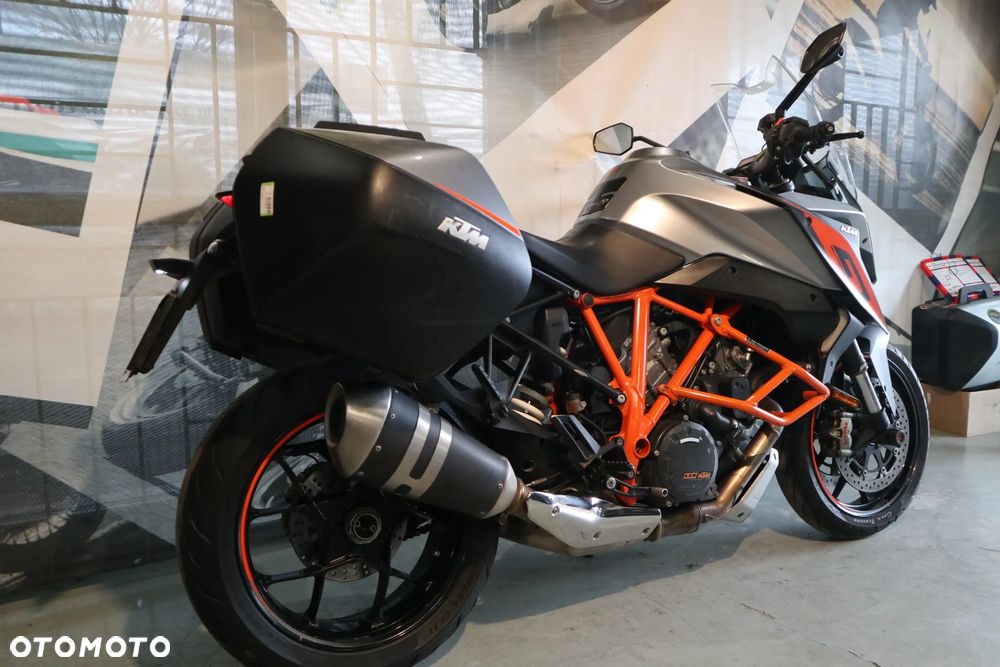 KTM Super Duke - 21
