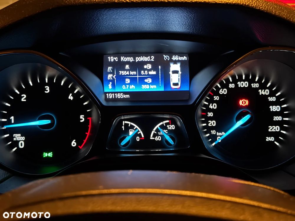 Ford Focus 1.5 TDCi SYNC Edition - 32