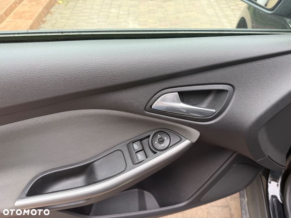 Ford Focus 1.0 EcoBoost Start-Stopp-System SYNC Edition - 20