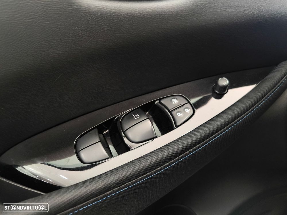 Nissan Leaf N-Connecta - 21