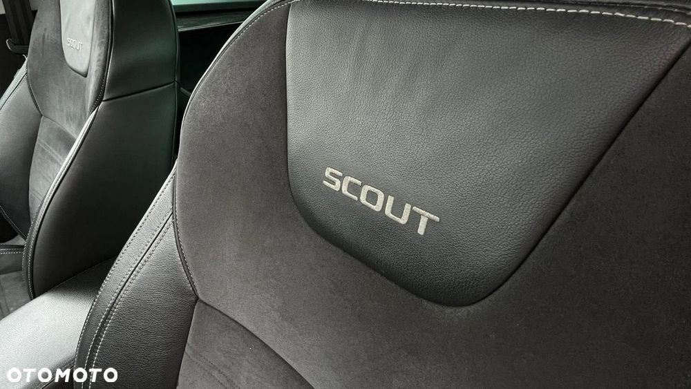 Skoda Octavia Scout 2.0 TDI 4x4 DSG - 38