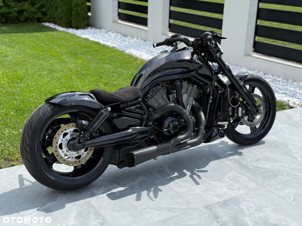 Harley-Davidson V-Rod Muscle - 4