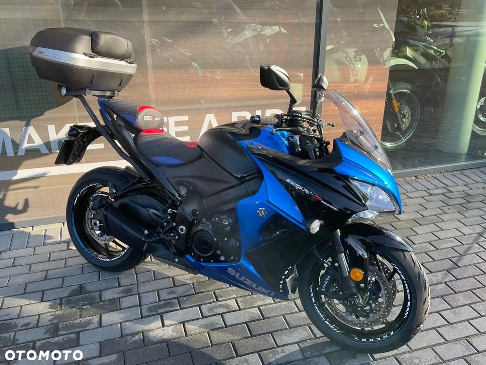 Suzuki GSX 1000 - 1