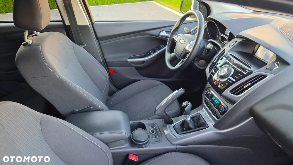 Ford Focus 1.6 EcoBoost Start-Stopp-System Titanium - 13