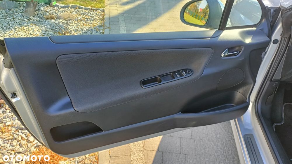 Peugeot 207 CC 120 VTi Platinum - 25