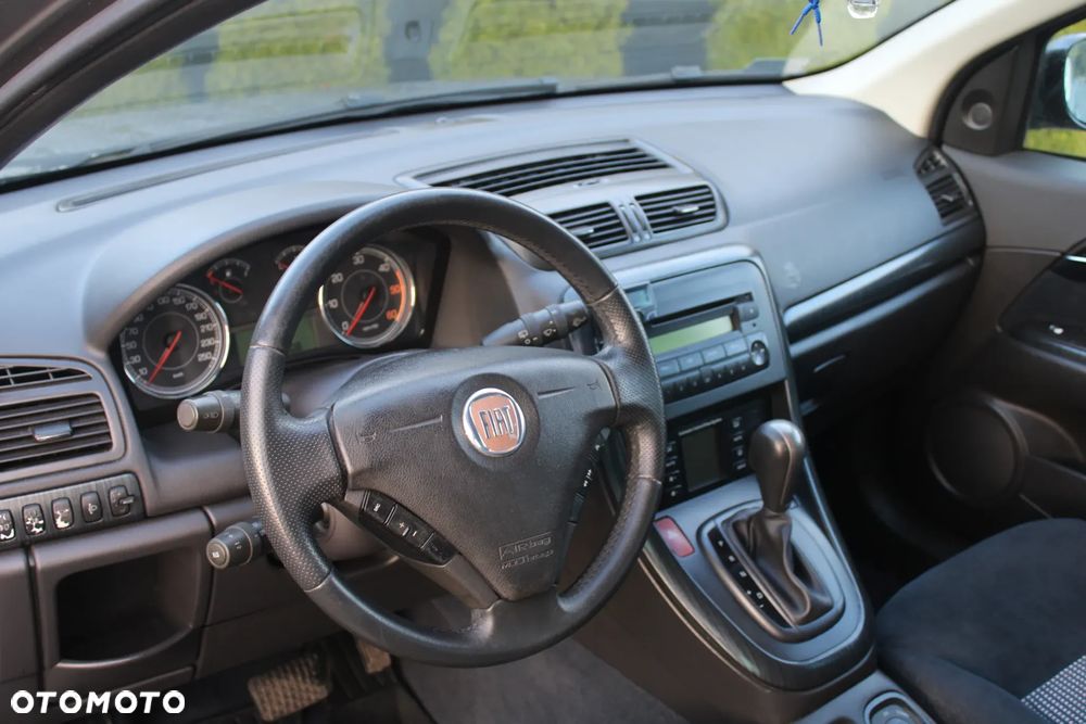 Fiat Croma 2.4 Multijet 20V DPF Automatik Emotion - 27