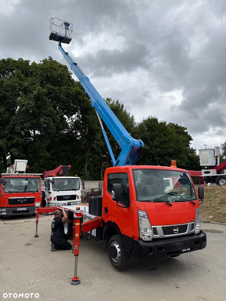 Nissan Podnośnik Koszowy Zwyżka Pilot !!!  Cmc 250 25 metrów 15 w Bok UDT ! Jak multitel gsr Ruthmann wumag - 5