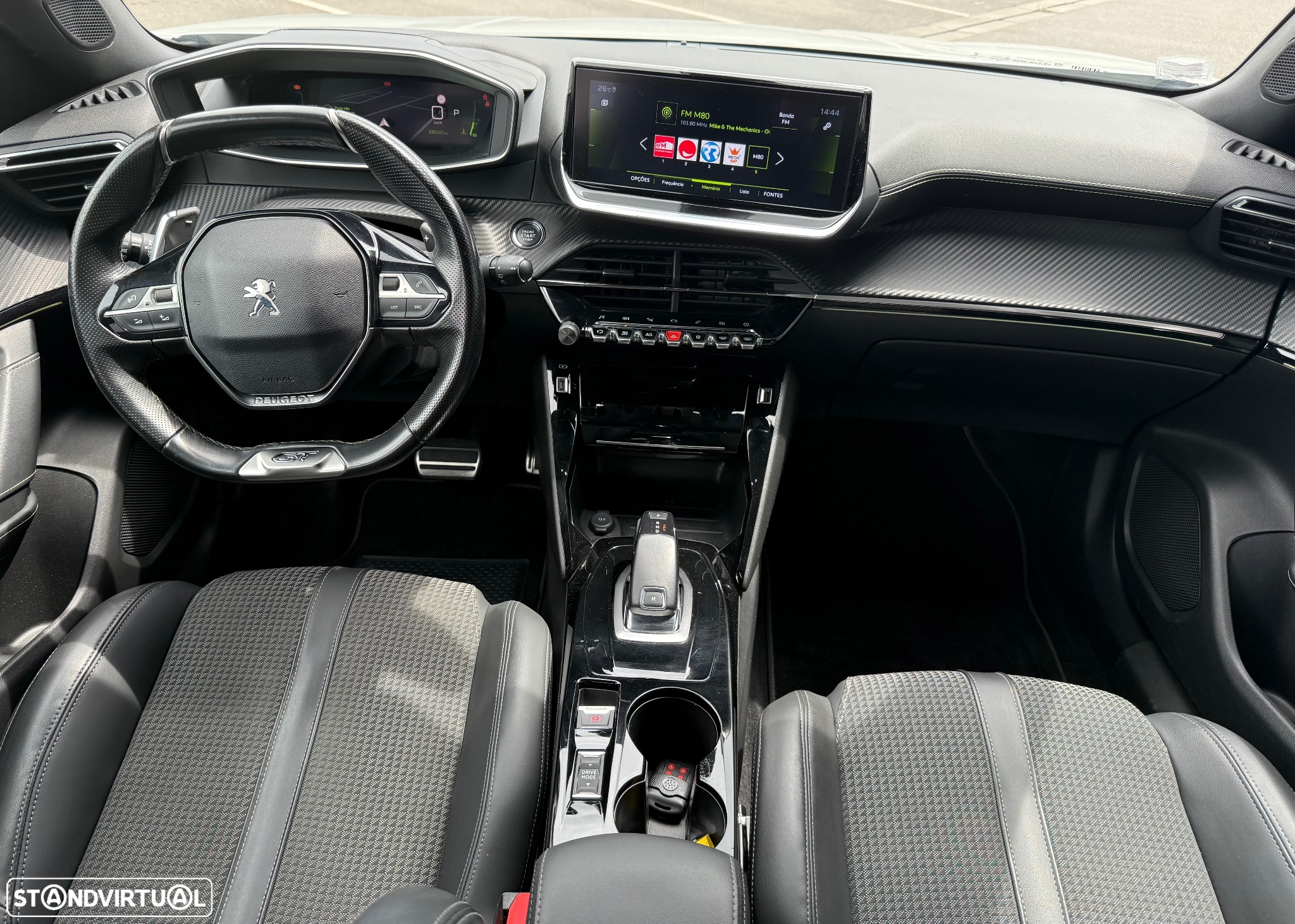 Peugeot 2008 1.2 PureTech GT Line EAT8 - 14