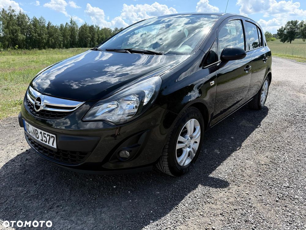 Opel Corsa 1.2 16V Cosmo - 1