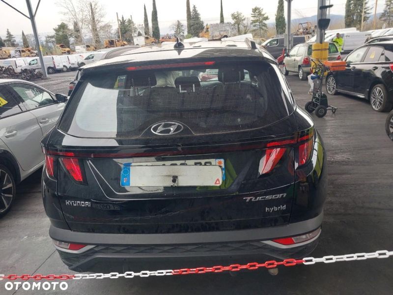Hyundai Tucson - 4