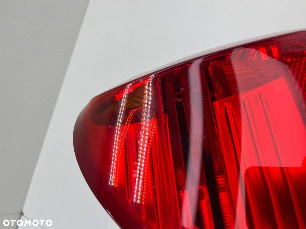 BMW 3 E91 LEWA LAMPA TYŁ W BŁOTNIK 7160061 - 10